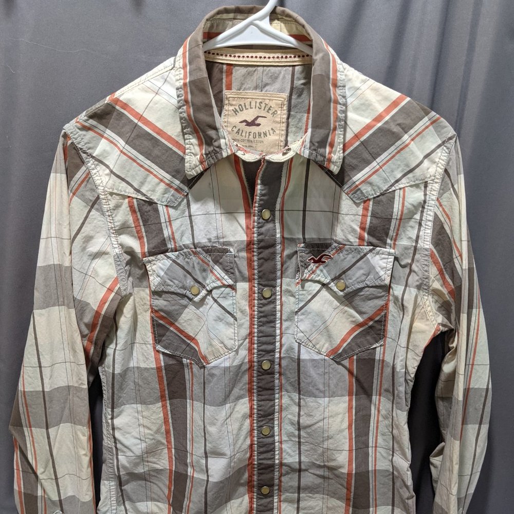 Hollister Plaid Button Down Snap Buttons